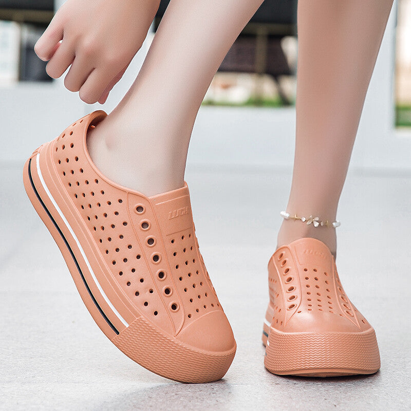 Airelle Slip-On Sneaker