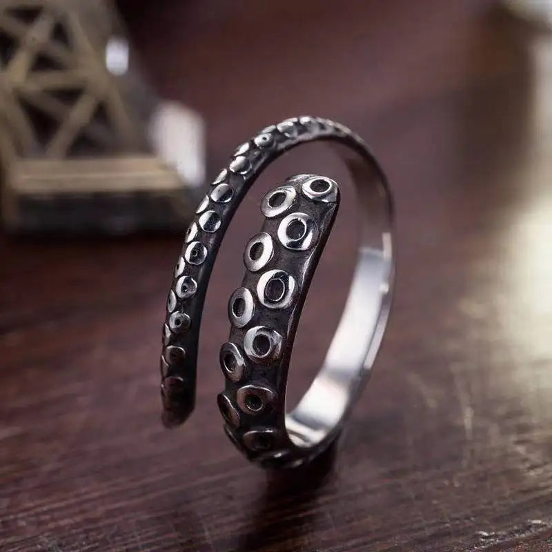 Kraken Wrap Ring