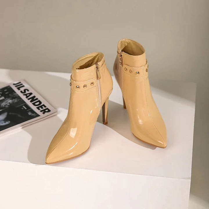 Diva Gloss Stiletto Boot