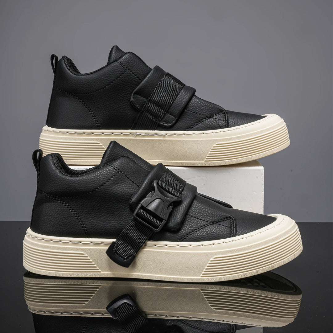 Vantage Low-Top Sneaker