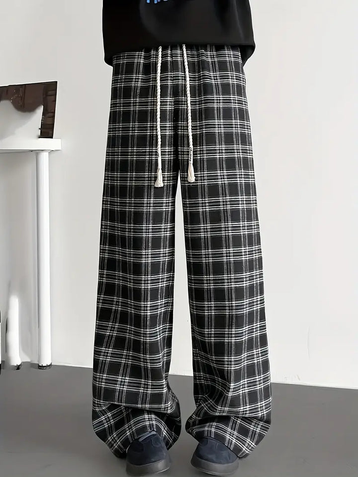 Regent Plaid Checkered Sweatpant