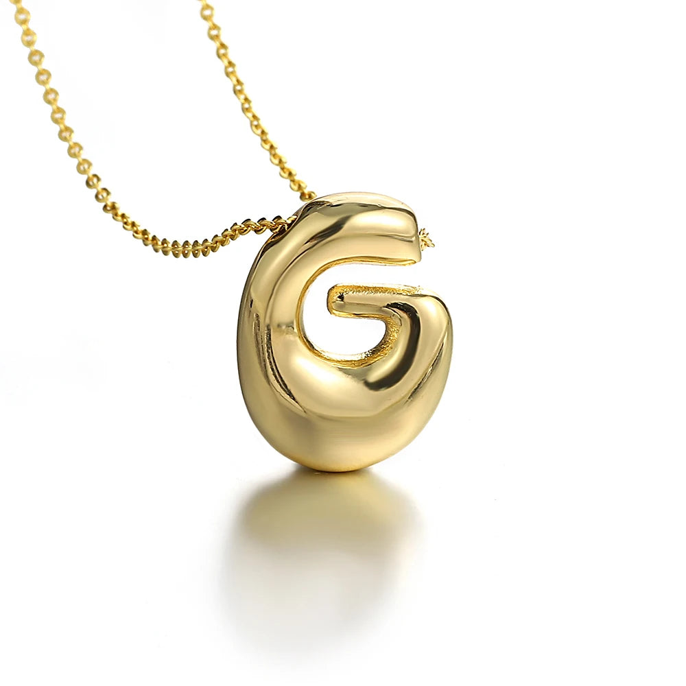 Monogramme Elegant Pendant Necklace