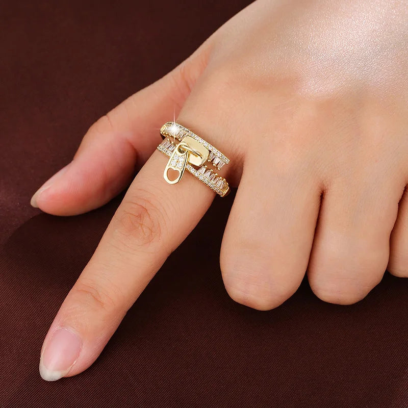 Ziphoria Zircon Ring