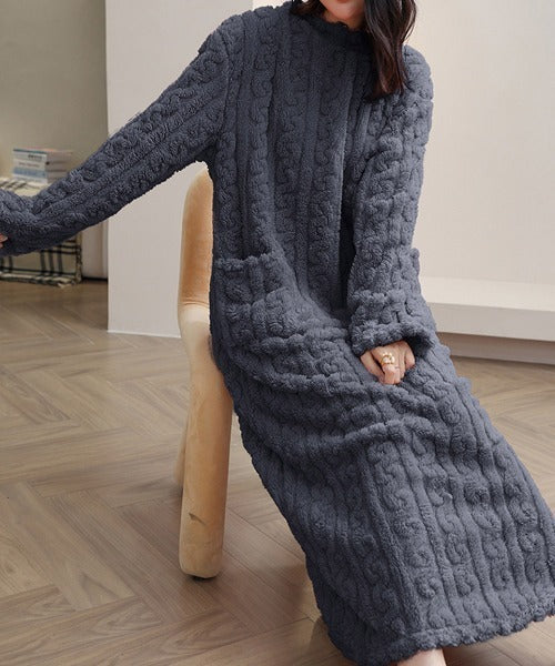 Nest Fleece Lounge Gown