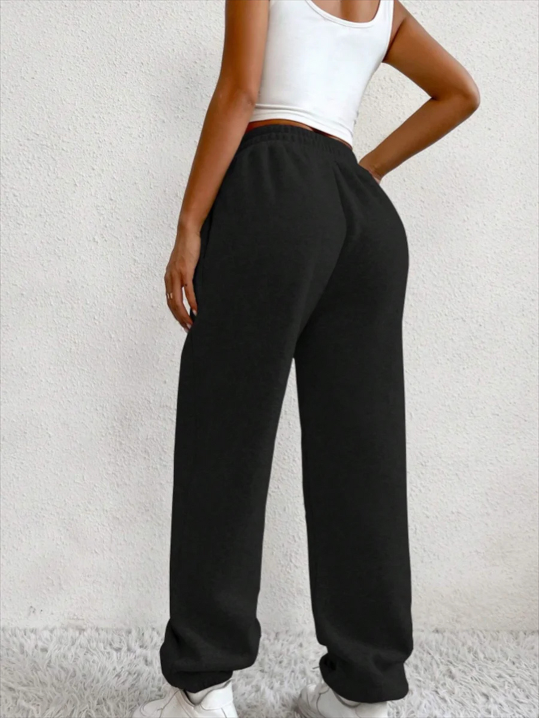 Weekend Crossover Jogger