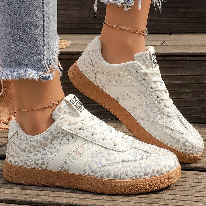 Panthera Low-Top Sneaker