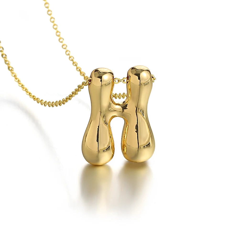 Monogramme Elegant Pendant Necklace