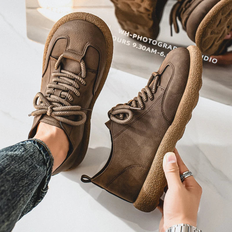 Nomad Low-Top Sneaker