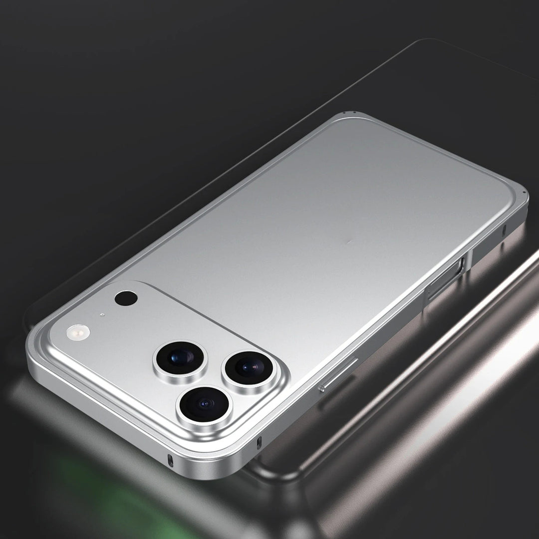 Razor Edge iPhone 17 Bumper Case