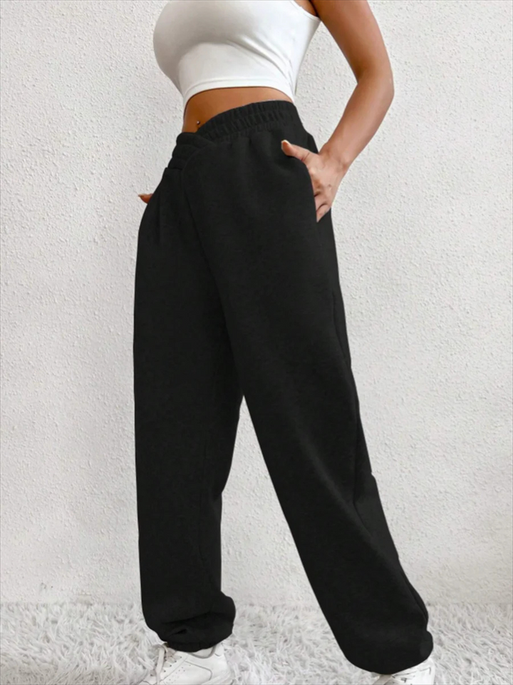 Weekend Crossover Jogger
