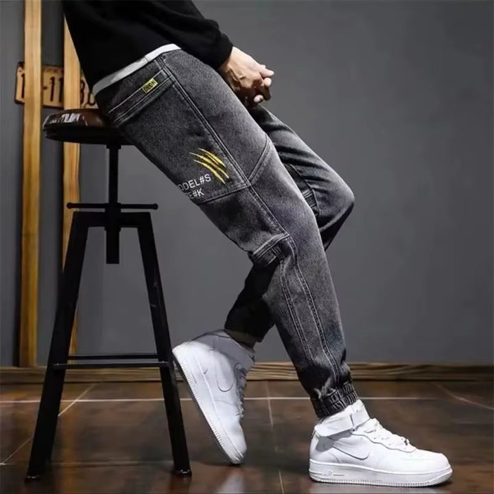 Claw Tapered Denim Jogger
