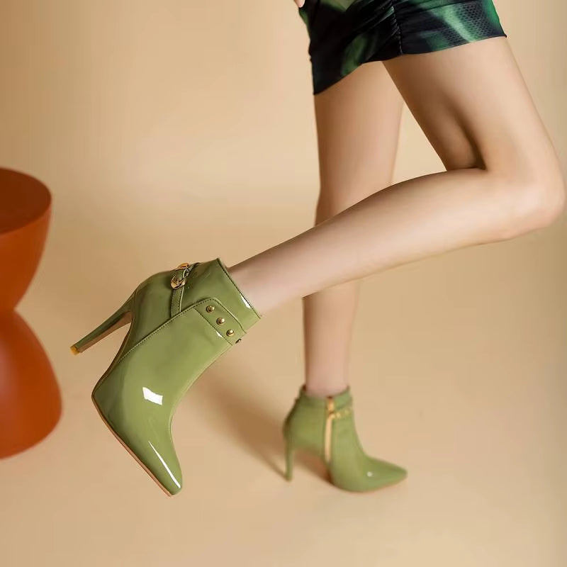 Diva Gloss Stiletto Boot