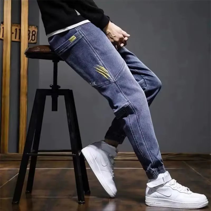 Claw Tapered Denim Jogger