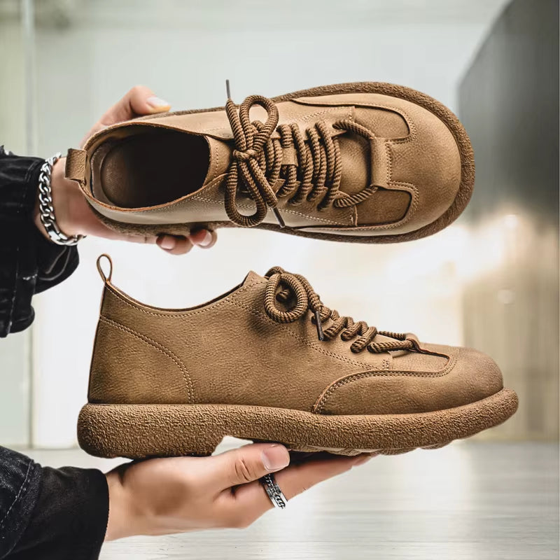 Nomad Low-Top Sneaker