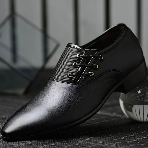 Regent Tier-Laced Oxford
