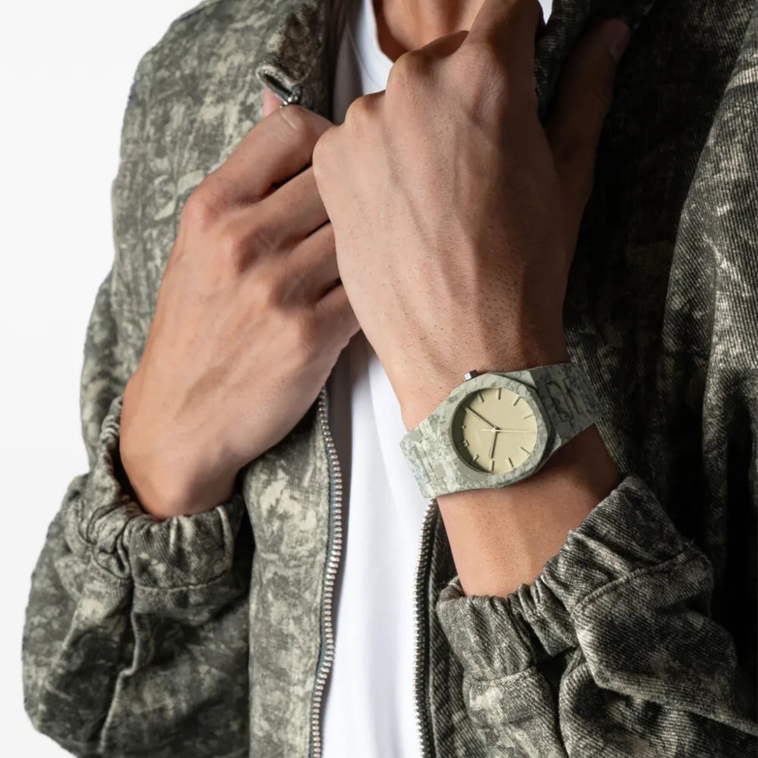 Delta Terrain Series Watch