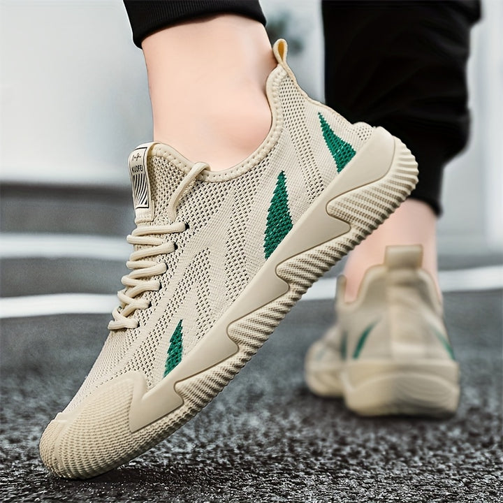 Kinetic Low-Top Sneaker