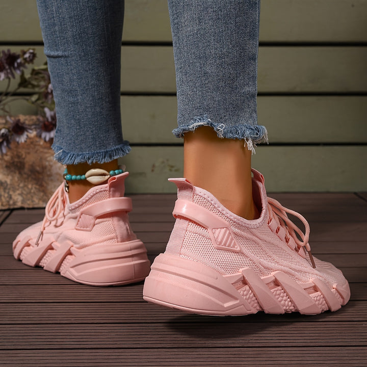 Aera Mesh Platform Sneaker