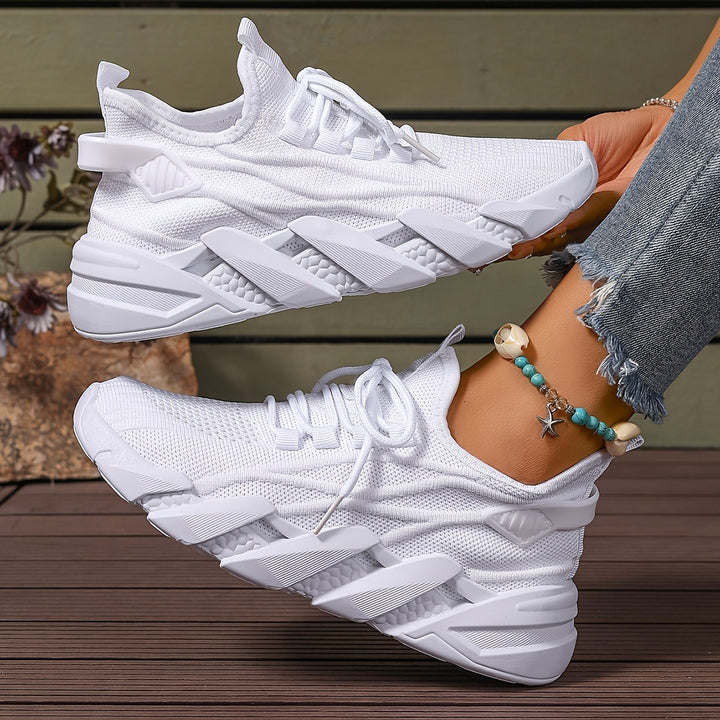 Aera Mesh Platform Sneaker