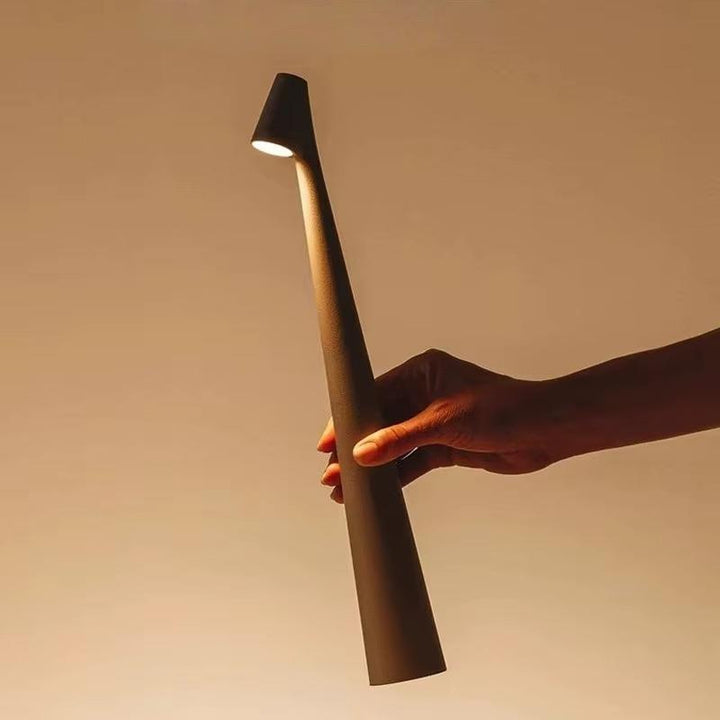 Illume Sculpted Touch Lamp