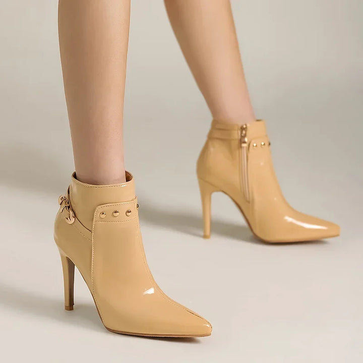 Diva Gloss Stiletto Boot