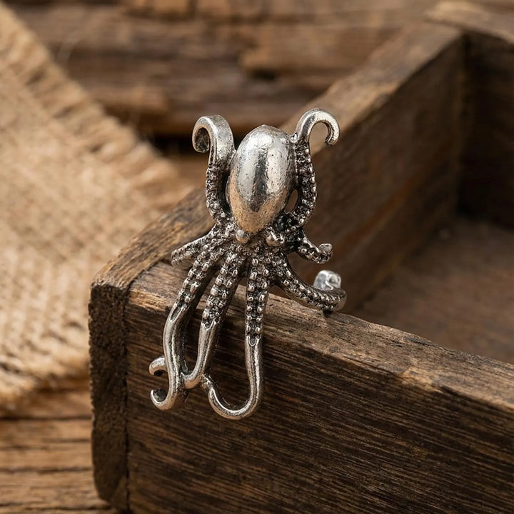 Ocean Muse Ear Cuff