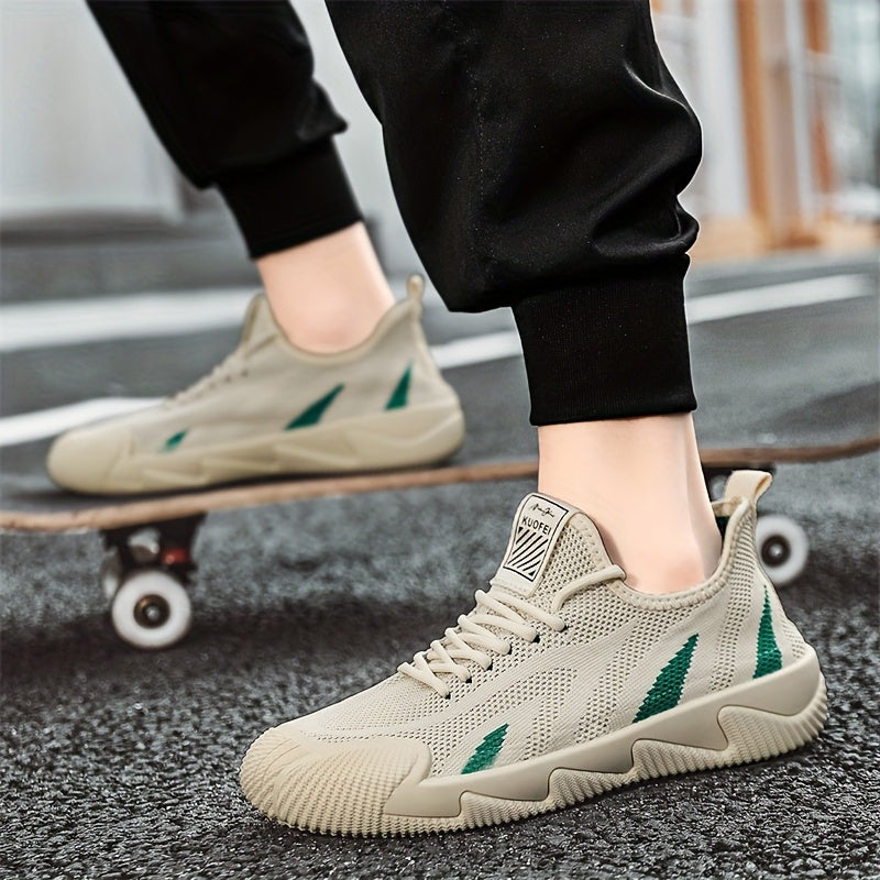 Kinetic Low-Top Sneaker