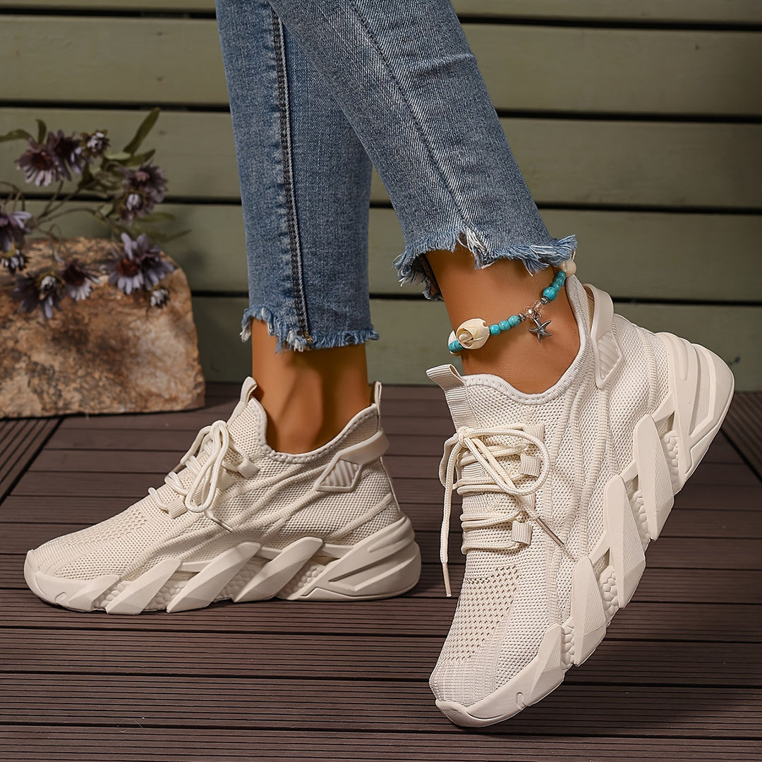 Aera Mesh Platform Sneaker