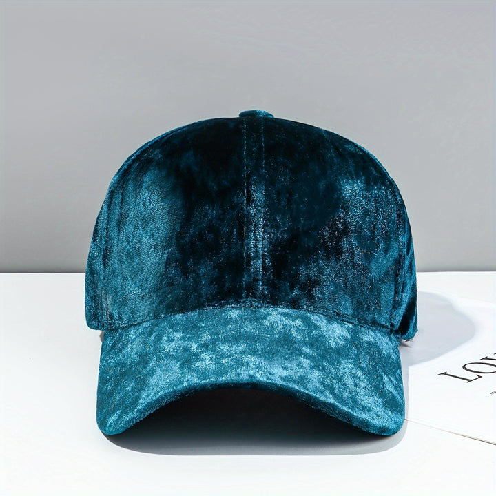 Aura Velvet Cap