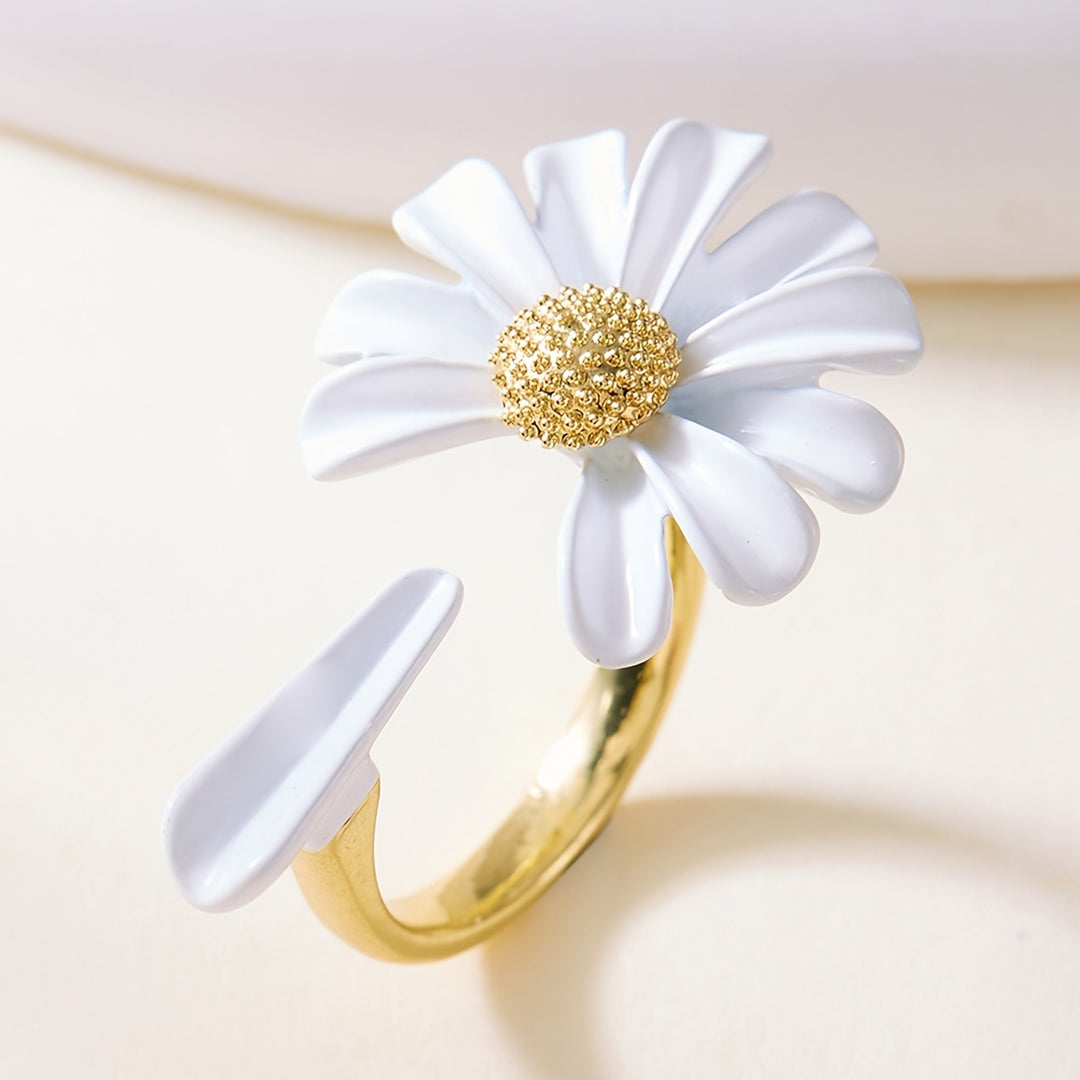 Daisy Adjustable Ring