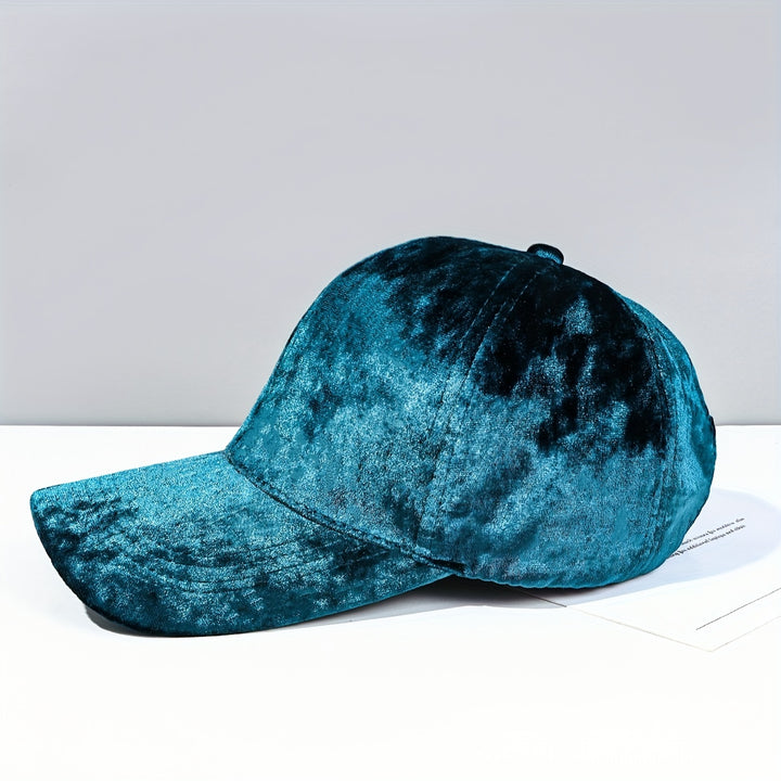 Aura Velvet Cap
