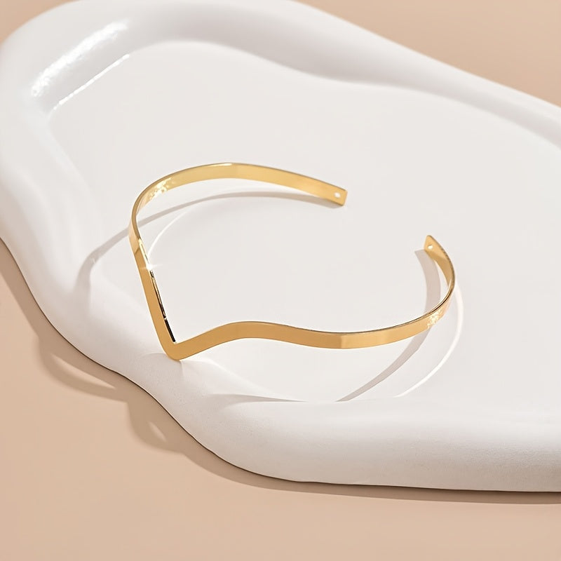 Vespera Arm Cuff
