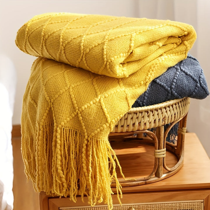 Eden Diamond Fringe Throw Blanket