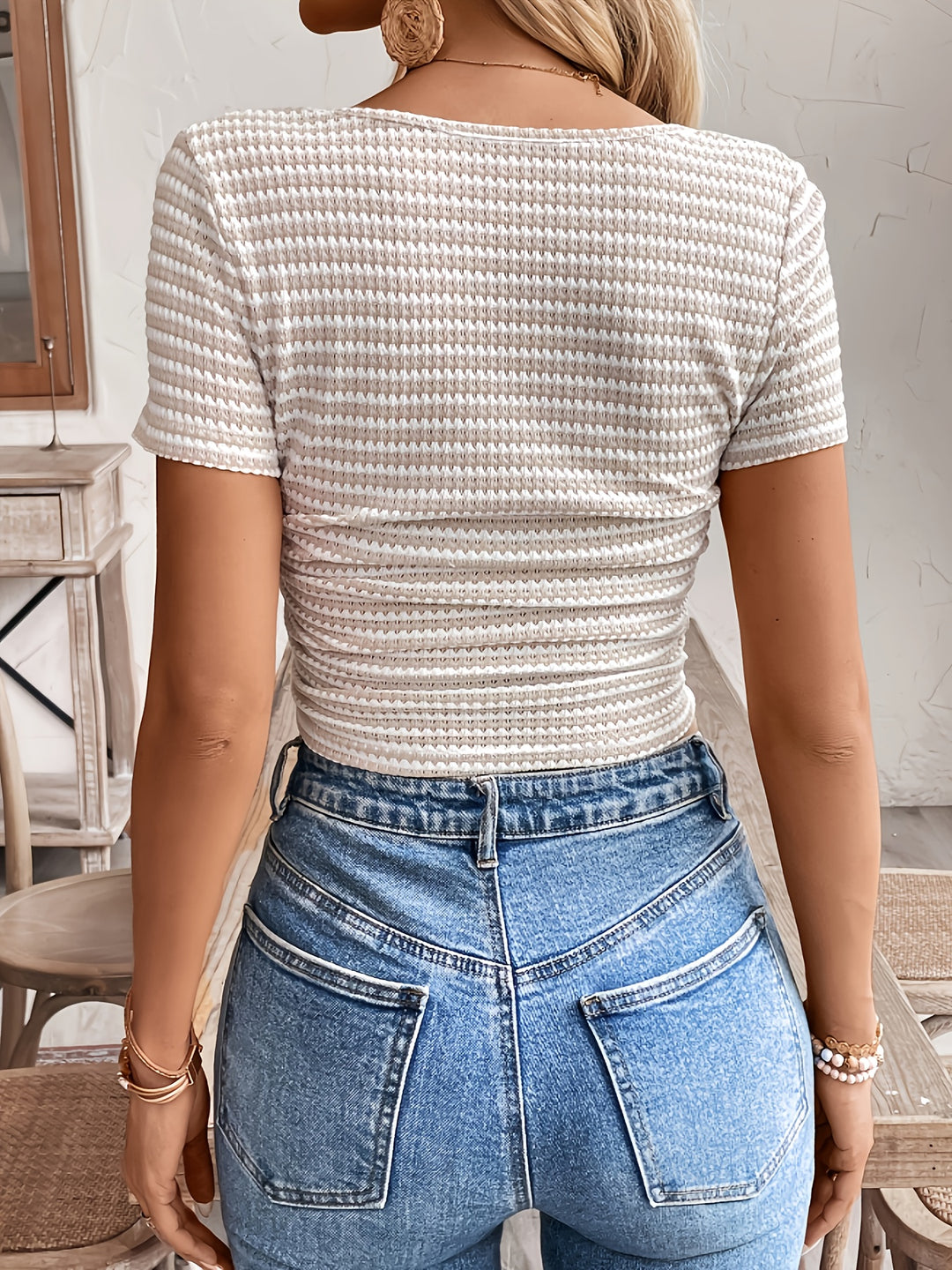 Tahlia Square Neck Cropped Tee