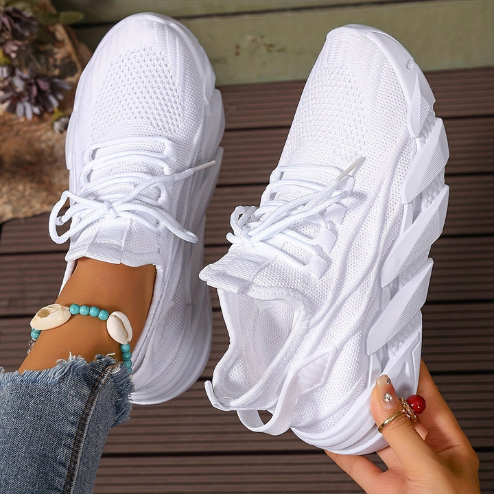 Aera Mesh Platform Sneaker