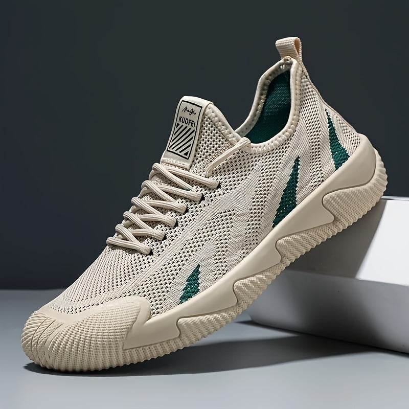 Kinetic Low-Top Sneaker
