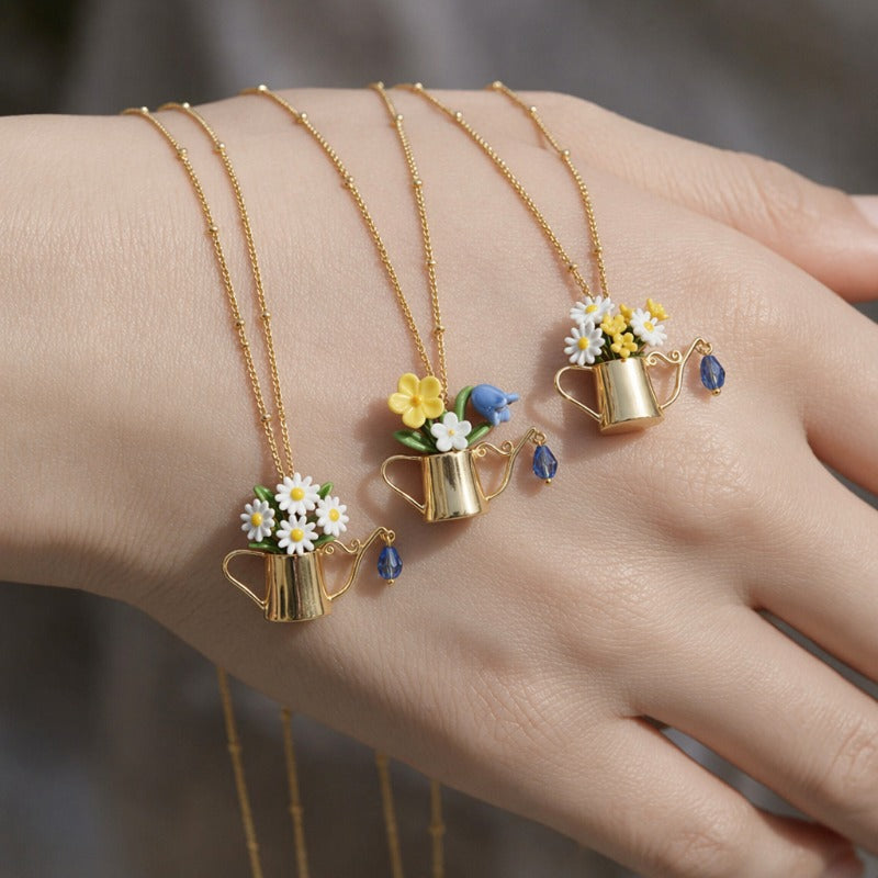 Dew & Daisy Necklace
