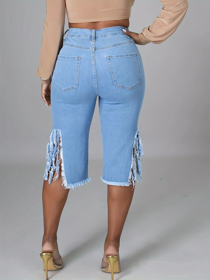 Rebelle Distressed Bermuda Short