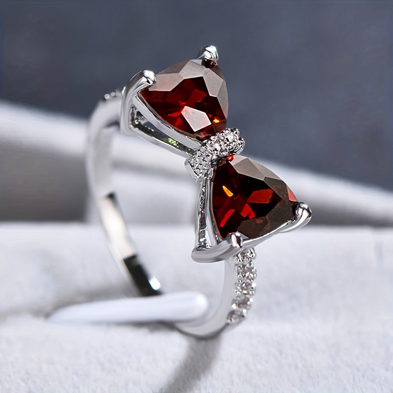 Ribbon Zircon Ring