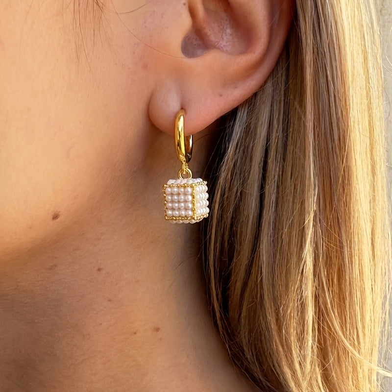 Cubique Pearl Drop Earrings