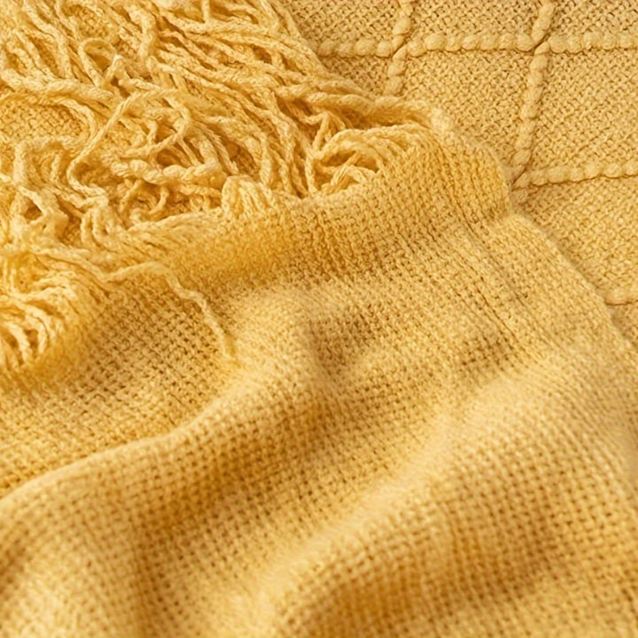 Eden Diamond Fringe Throw Blanket