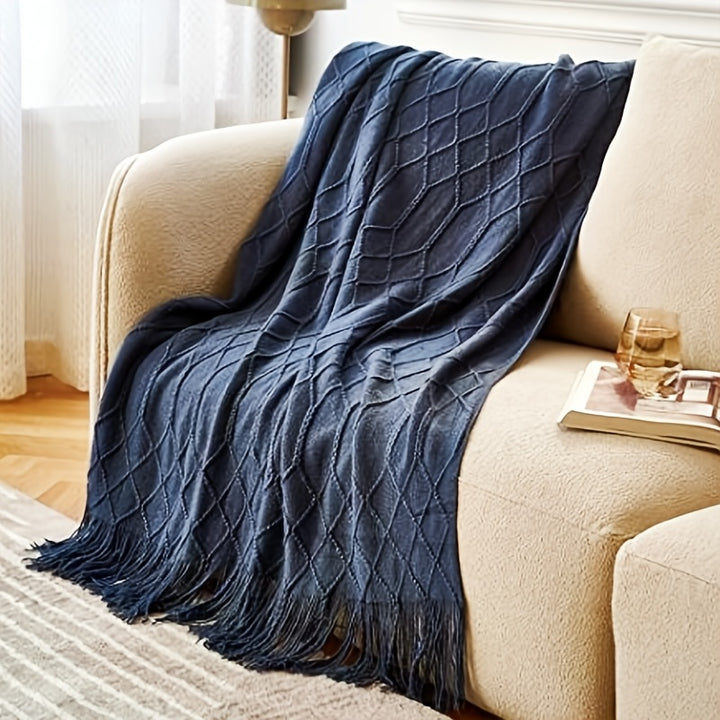 Eden Diamond Fringe Throw Blanket