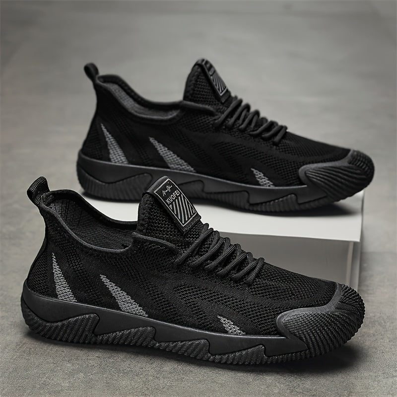 Kinetic Low-Top Sneaker