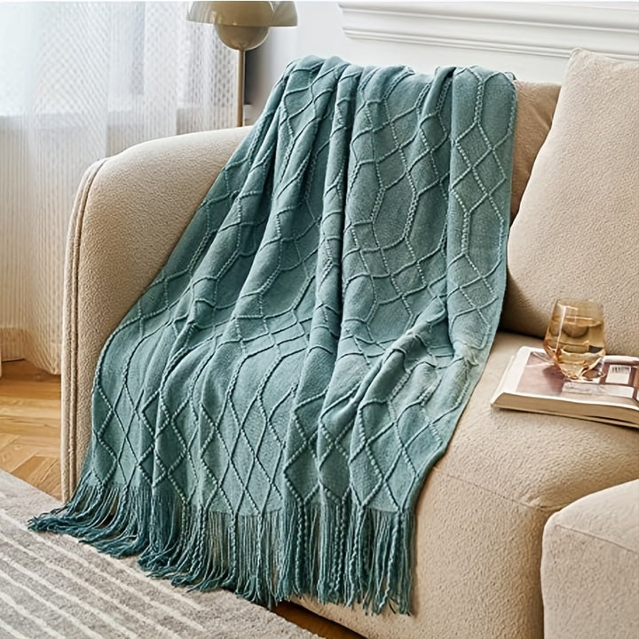 Eden Diamond Fringe Throw Blanket