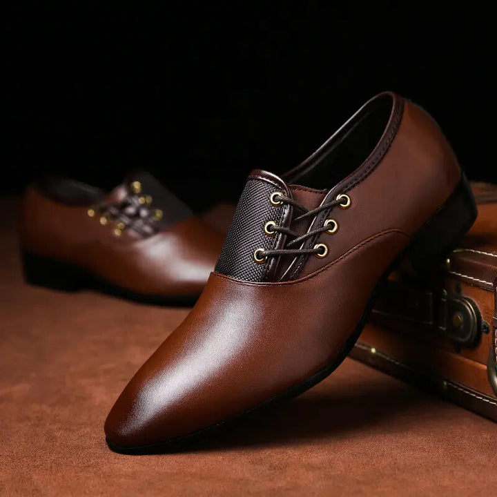 Regent Tier-Laced Oxford