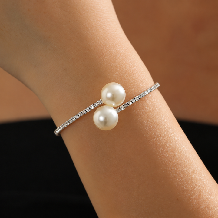Pearl Halo Bangle