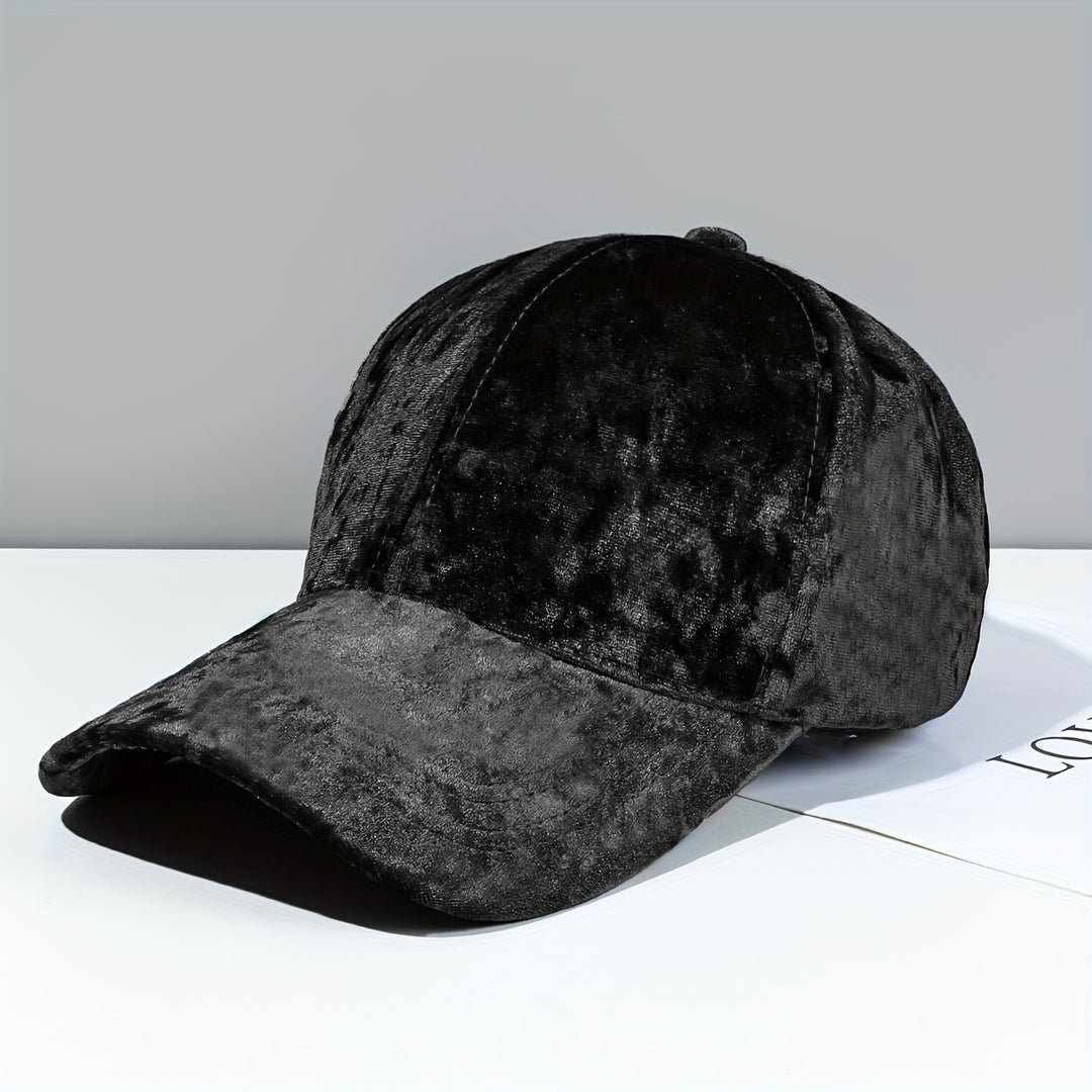 Aura Velvet Cap