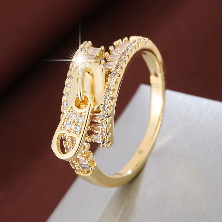 Ziphoria Zircon Ring